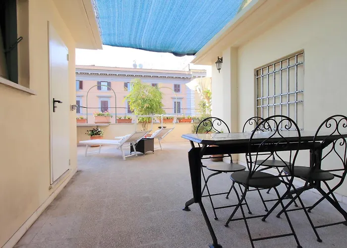 Beautiful With Amazing Rooftop&jacuzzi דירה